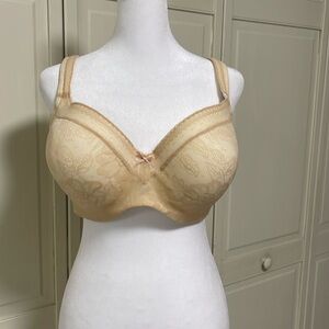 CACIQUE Balconatte Lightly Lined Nude Bra Size 46C